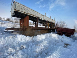 Прицеп ЧМЗАП-9985, зав. № машины (рамы) - 22Х13142, г.в. - 1979, Гос. рег. знак - 7304АА 22, цвет - коричневый