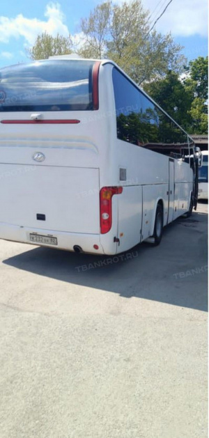 Автобус Higer KLQ 6109Q, г.н. Е232ВК82, VIN LKLR1KSM6BB573546, 2011 год выпуска, категория D/М3, цвет белый, мощность двигателя 330,4 л.с
