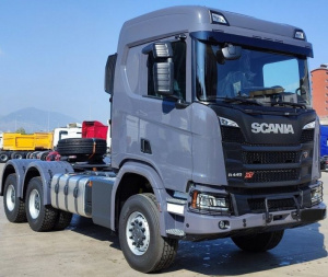 Седельный тягач Scania R 440 6x6 ADR