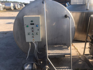 Резервуар-охладитель молока Г6-ОРМ с холодильной установкой