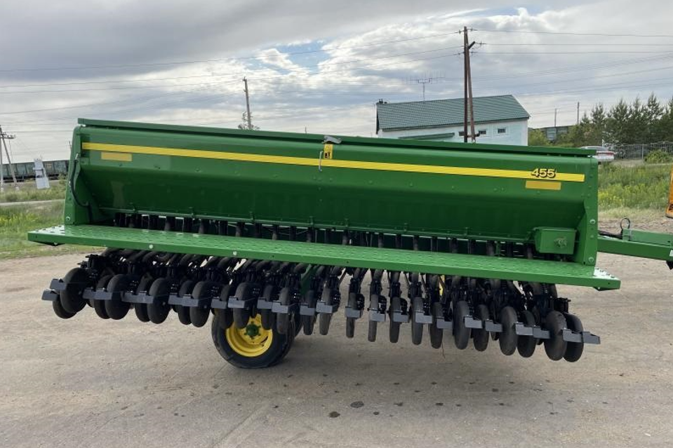 Сеялки джон. John Deere 455. Сеялка Джон Дир. Сеялка Джон Дир 1775. Сеялка Джон Дир 1790.