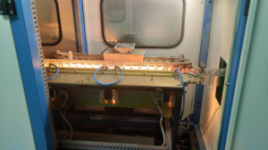 Автомат выдува ПЭТ тары АВ-1000-5 с загрузчиком преформ