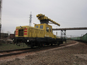 Автодрезина ДГКу-5 (дрезина грузовая крановая универсальная)