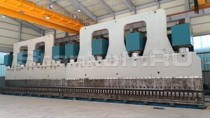 Гидравлический листогибочный пресс с чпу тяжелой серии MetalTec HBC 800/6000 DTS 4 axis