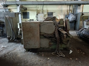 Абразивно-отрезной станок 8В242