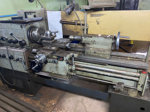16В20 - Станок токарно-винторезный купить Б/У в Таганроге по цене 1 000 ...