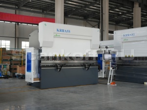 Гидравлический листогибочный пресс KRRASS PBS 250/6000 4 axis