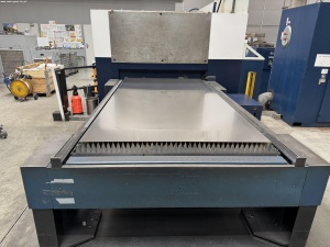 Волоконный лазер TRUMPF TruLaser 5030