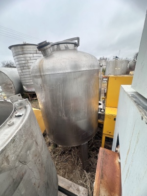 Ёмкость нержавеющая 1.1 м3