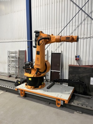 Робот KUKA KR 150-2-TJ