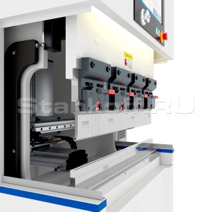 Электромеханический мини гибочный станок FMK 40/1500 4 axis