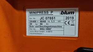 Присадочный станок под петли Blum Minipress P