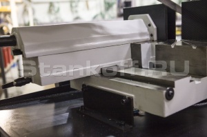 Ручной ленточнопильный станок по металлу BS-315GD