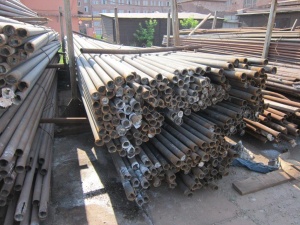 Труба металлическая диаметром 38 и 57 мм