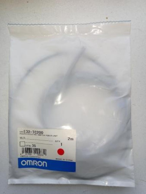 E32-TC200 Omron Оптоволоконный датчик