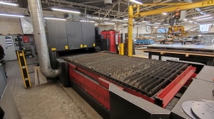 Станок лазерной резки AMADA LCG3015