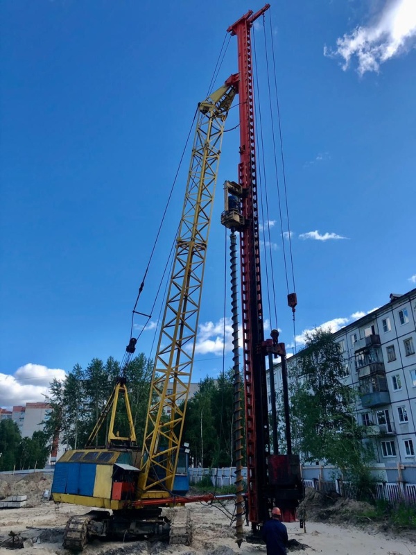 Копровая мачта SPM-165, дизельмолот DD-45turbo
