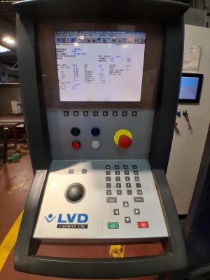 Гидравлический листогибочный пресс с ЧПУ LVD PPEB 135/30