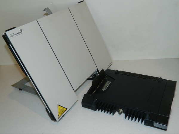 Спутниковый телефон BGAN Explorer 700