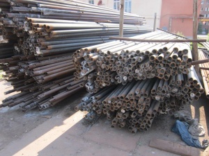 Труба металлическая диаметром 38 и 57 мм