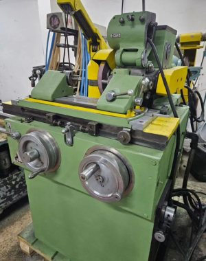 Универсальный круглошлифовальный 3В10