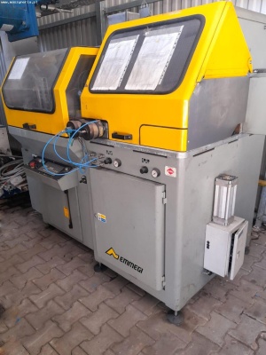 Автоматический круглопильный станок EMMEGI AUTOMATICA 450