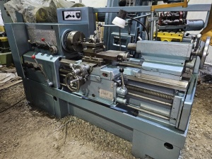 Токарно-винторезный станок 16К20