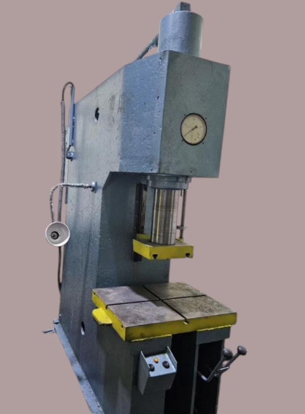 Пресс гидравлический П6328