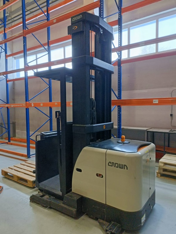 Штабелеры-комплектовщики CROWN SP-3500, SP-6000