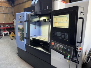 Обрабатывающий центр с ЧПУ DOOSAN DNM 4500