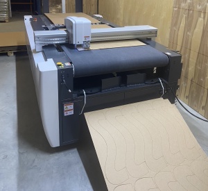 Планшетный режущий плоттер iecho PK-1209 Pro Max