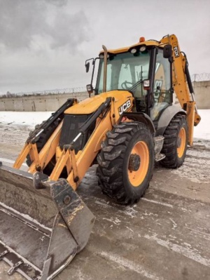 Экскаватор-погрузчик JCB-4CX