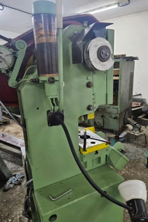 Пресс кривошипный КД2114А