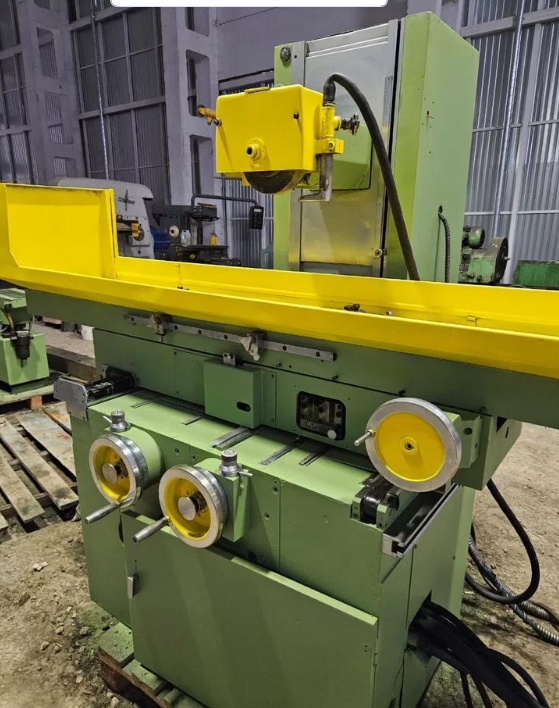 Плоскошлифовальный станок 3Е711АФ11