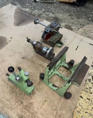 Универсальный круглошлифовальный станок 3У10А