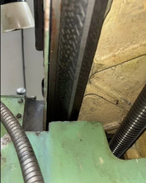 Универсальный круглошлифовальный станок 3У10А