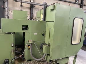 Вертикальный фрезерный станок с ЧПУ DECKEL FP 5 A