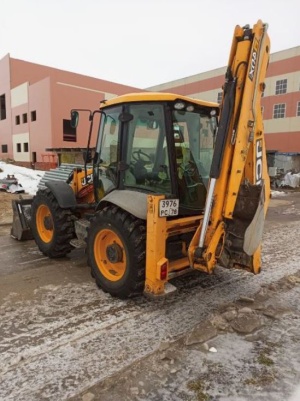 Экскаватор-погрузчик JCB-4CX