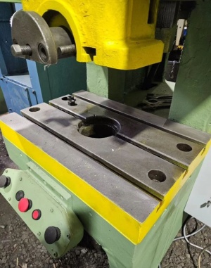 Пресс кривошипный КД2128К