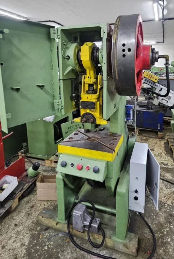 Пресс кривошипный К2322