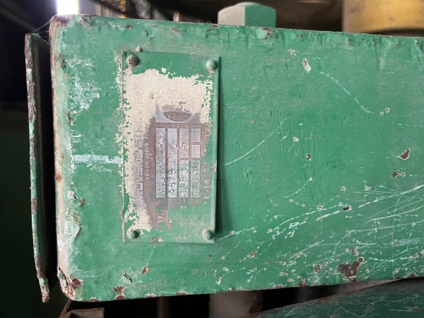 Вальцы тонкого помола, модель — MVJ 1250х800, Чехия, минимальный зазор 0,8мм., с проточными устройствами. в наличии 2 пары