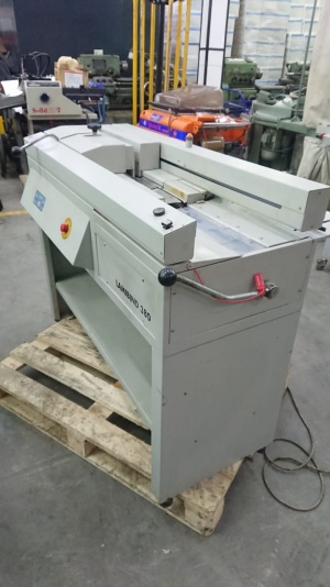 КБС Lamibind 380, торшонирование, ручной зажим блока