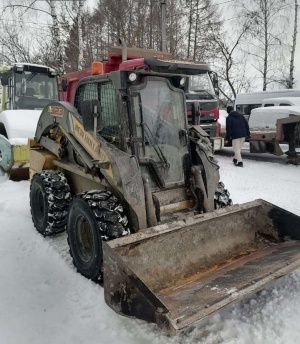 Мини-погрузчик New Holland L223