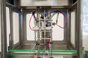 Промышленный аппарат для розлива