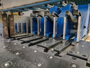 Пильный центр с чпу KDT-832CP