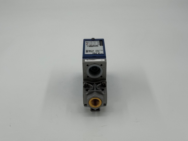87025489 Реле давления Sandvik