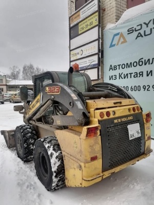 Мини-погрузчик New Holland L223