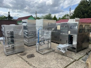 Линия розлива питьевой воды QGF-300 в бутыли 18,9л (19л)
