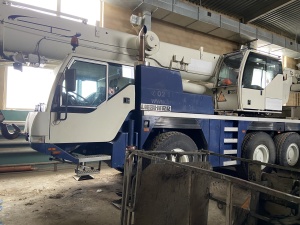 Автокран Liebherr LTM 1055/1