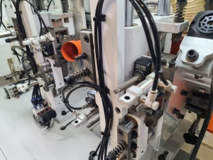 Кромкооблицовочный станок WoodTec EdgeMatic 500С PRO